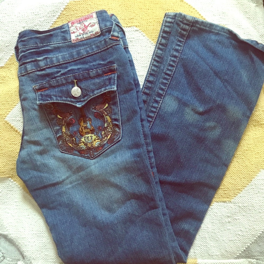 True Religion Embroidered. Boot Cut Sz 29